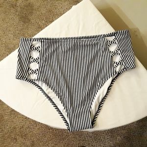 NWT Shade & Shore High Waisted Bottom